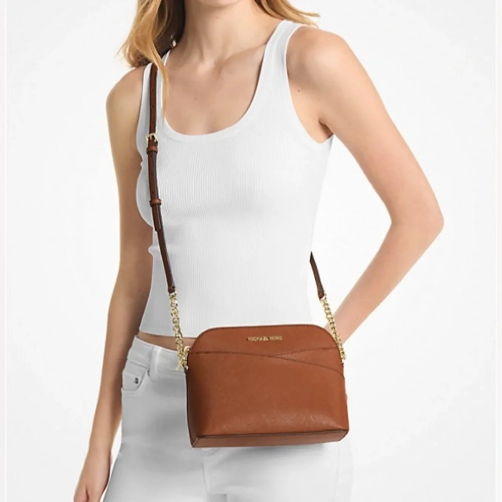NWT MICHAEL Michael Kors Jet Set Travel Medium Dome Crossbody Bag Leather Brown